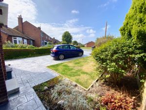 Driveway- click for photo gallery